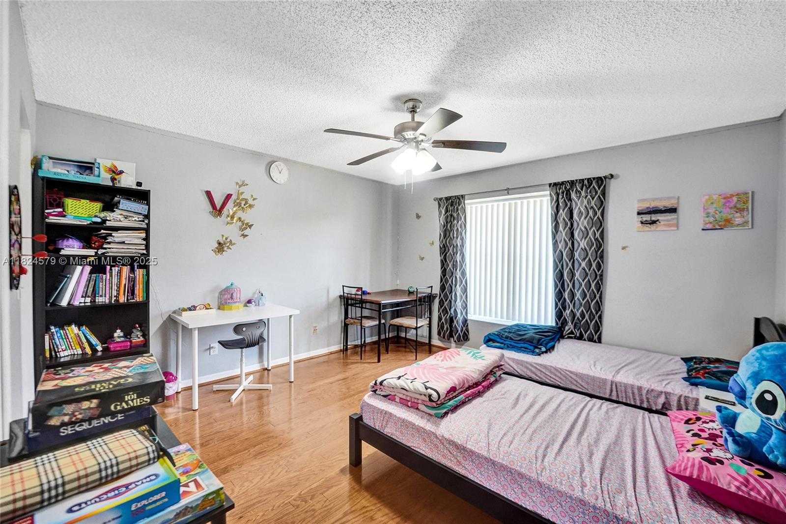 Small Image of 530 SOUTH WEST 182ND WAY, Pembroke Pines Number 16