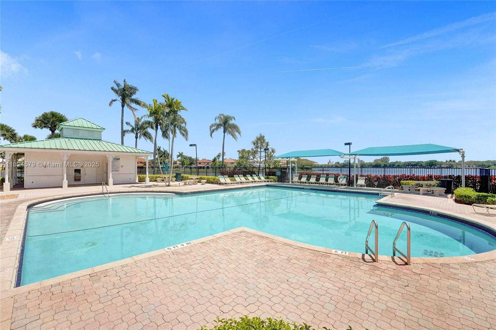 Small Image of 530 SOUTH WEST 182ND WAY, Pembroke Pines Number 26