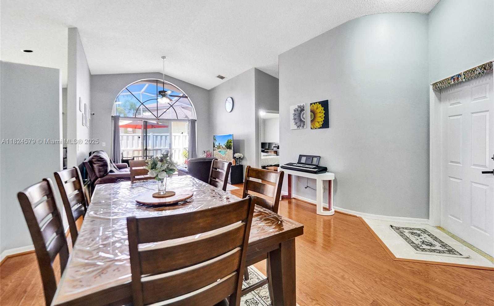 Small Image of 530 SOUTH WEST 182ND WAY, Pembroke Pines Number 9