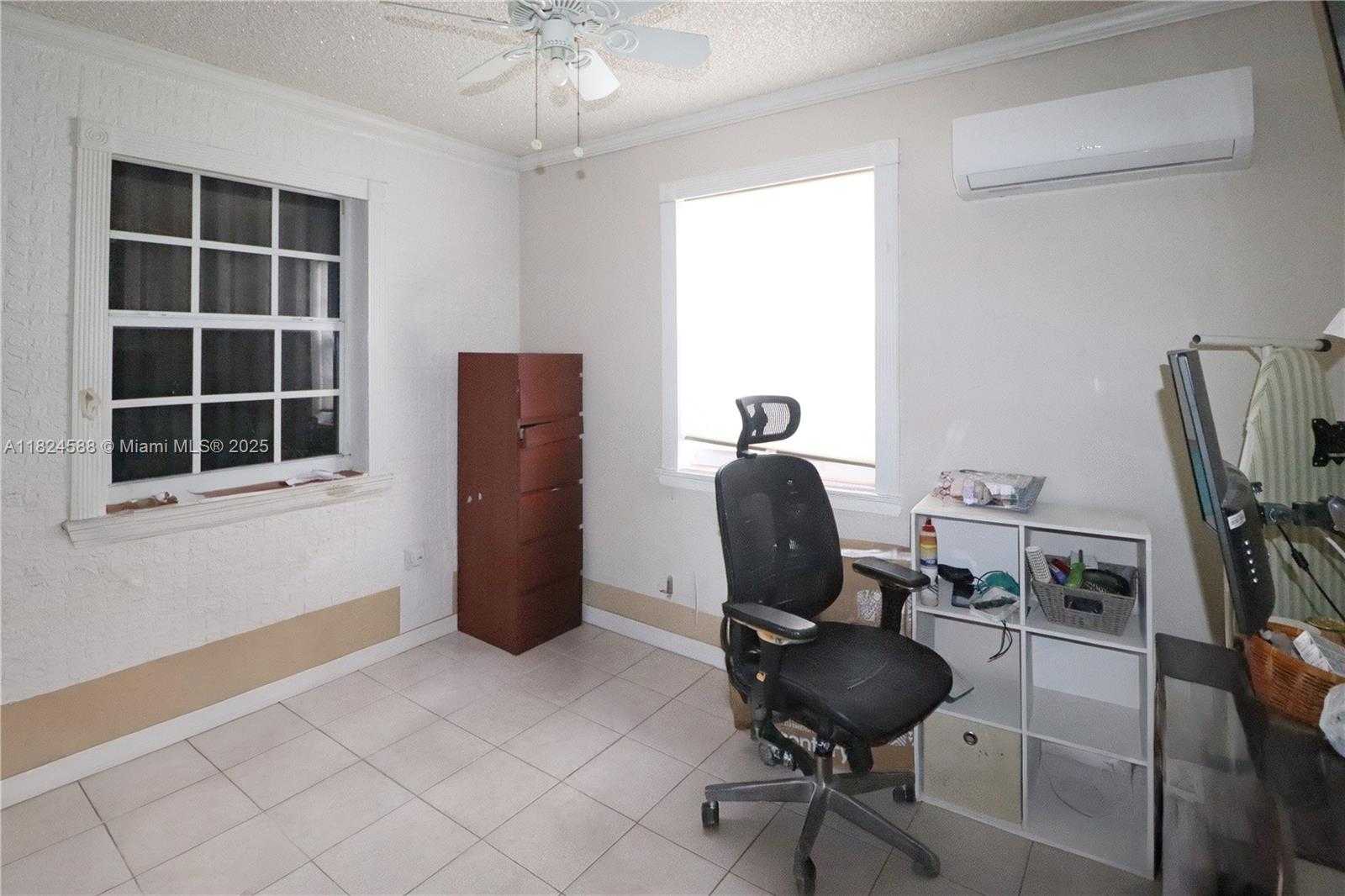 Small Image of 11265 SOUTH WEST 53RD TER, Miami Number 11