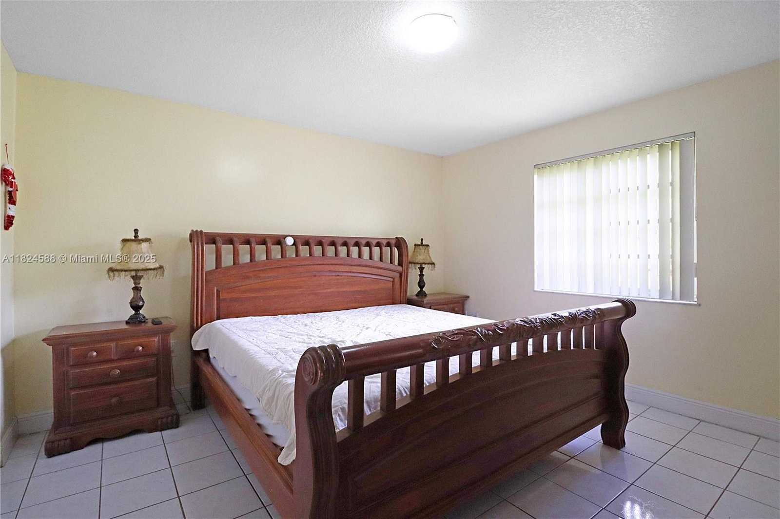 Small Image of 11265 SOUTH WEST 53RD TER, Miami Number 17
