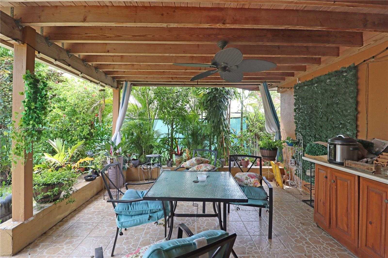 Small Image of 11265 SOUTH WEST 53RD TER, Miami Number 21