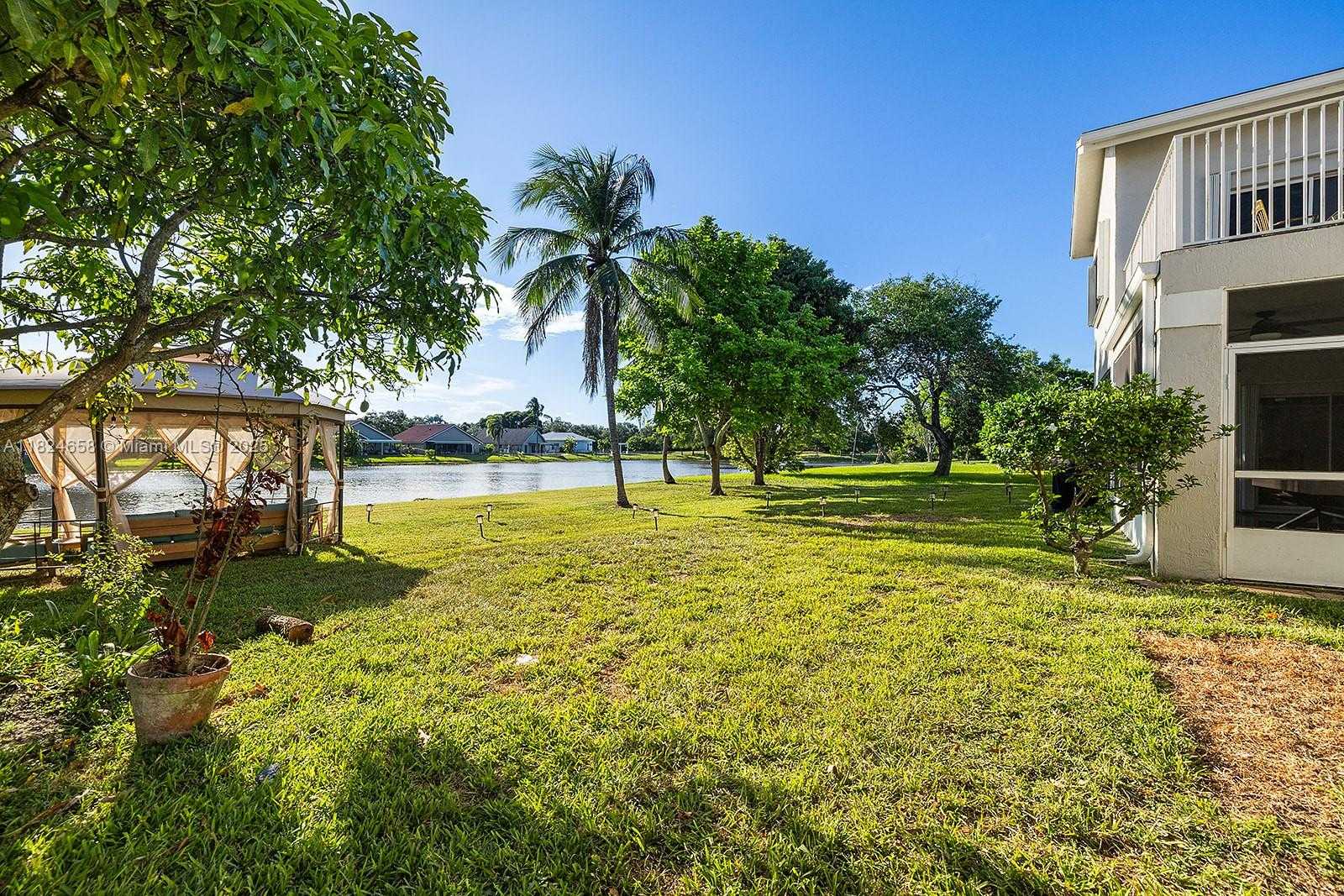 Small Image of 620 NORTH WEST 204TH AVE, Pembroke Pines Number 10