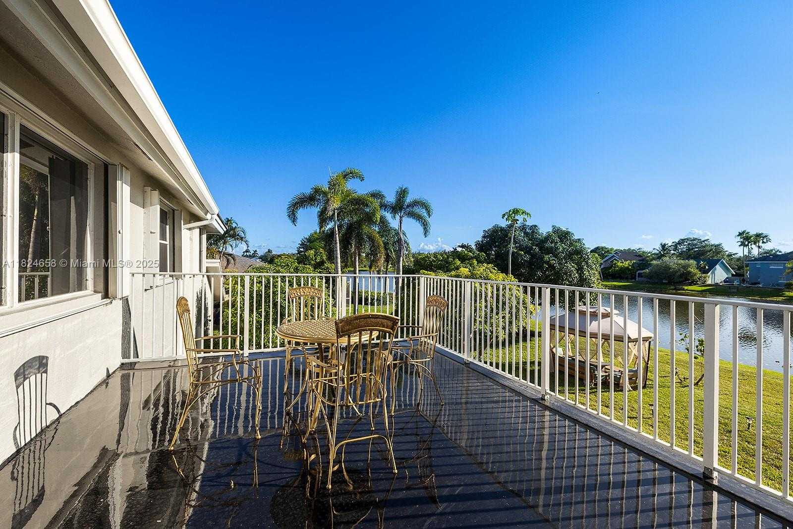 Small Image of 620 NORTH WEST 204TH AVE, Pembroke Pines Number 25