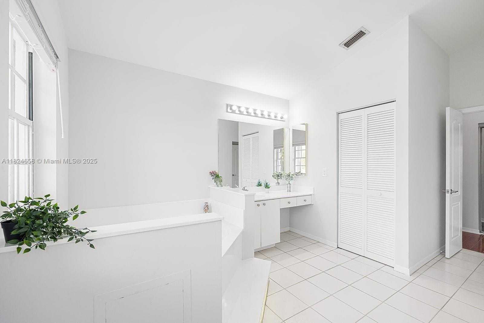 Small Image of 620 NORTH WEST 204TH AVE, Pembroke Pines Number 29