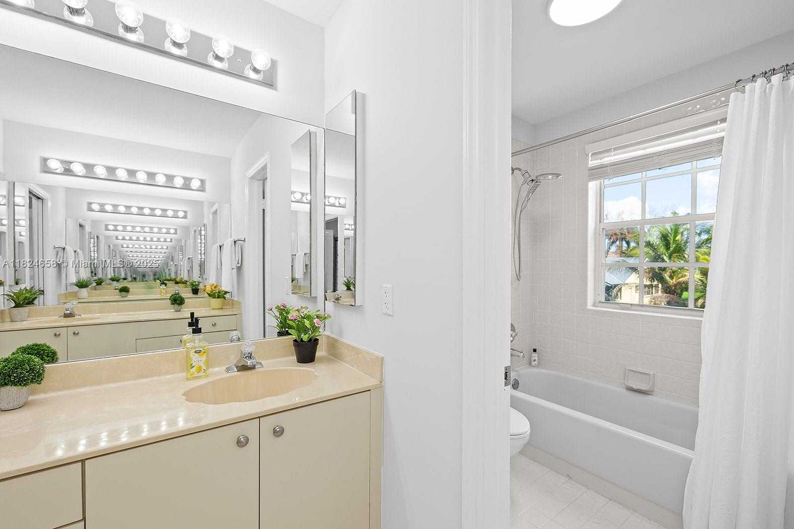 Small Image of 620 NORTH WEST 204TH AVE, Pembroke Pines Number 33