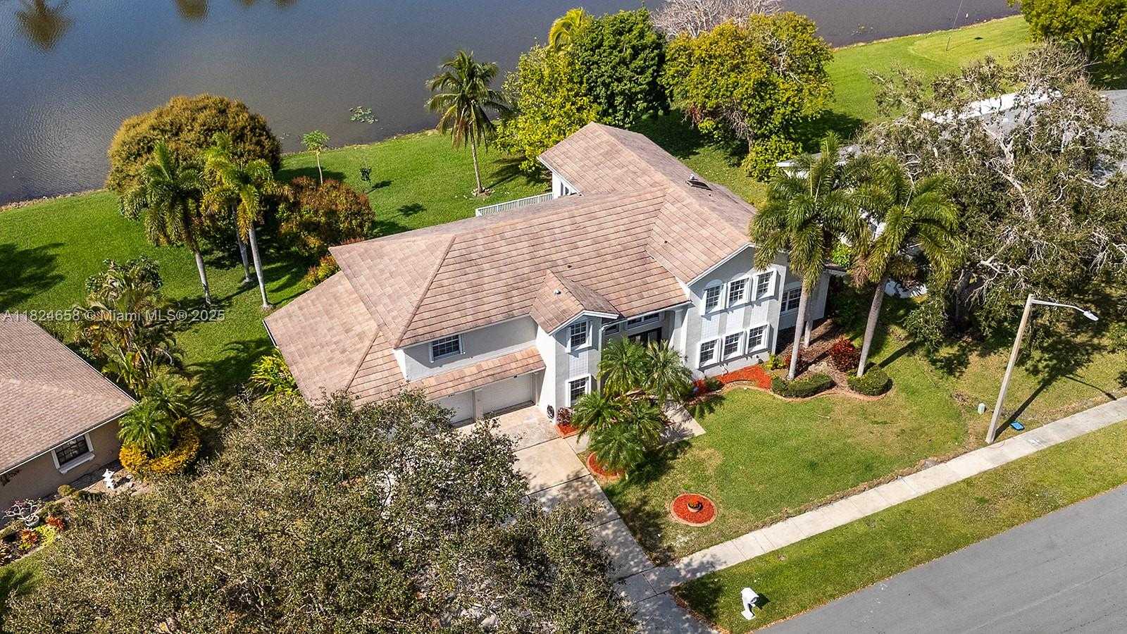 Small Image of 620 NORTH WEST 204TH AVE, Pembroke Pines Number 47