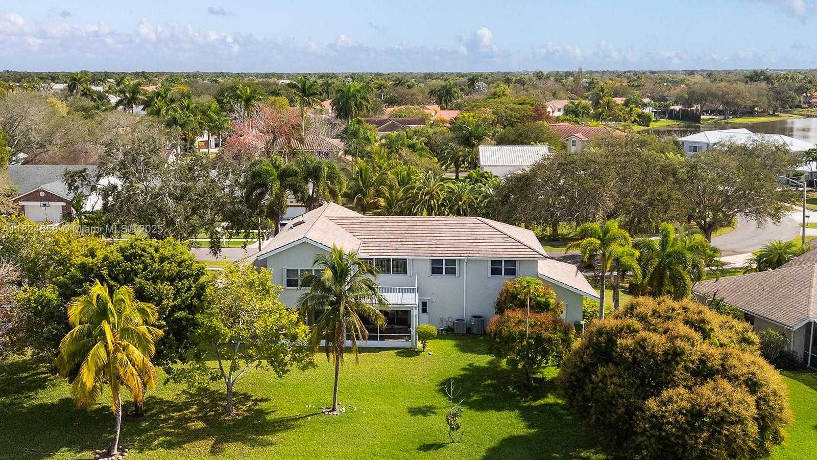 Small Image of 620 NORTH WEST 204TH AVE, Pembroke Pines Number 48