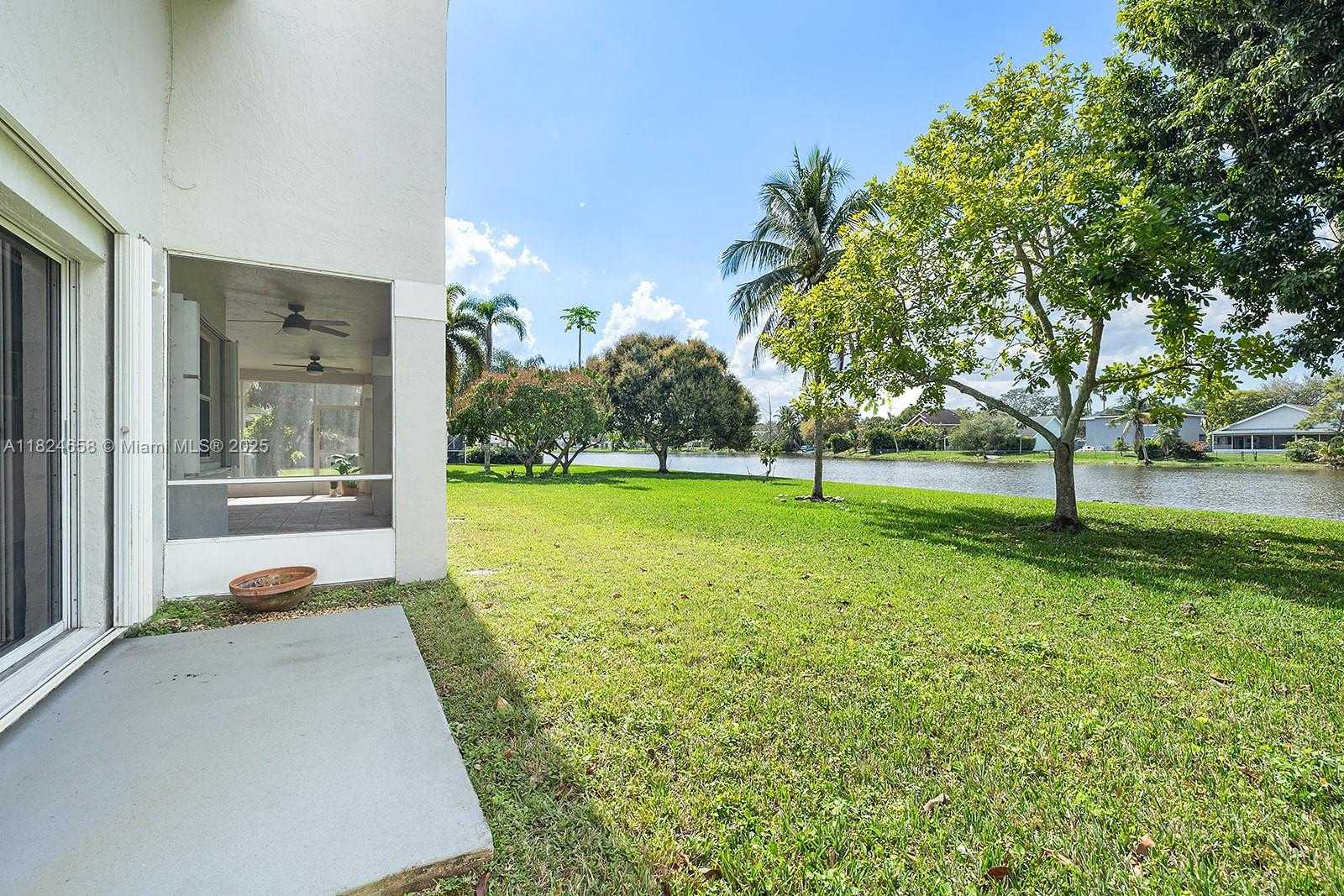 Small Image of 620 NORTH WEST 204TH AVE, Pembroke Pines Number 49