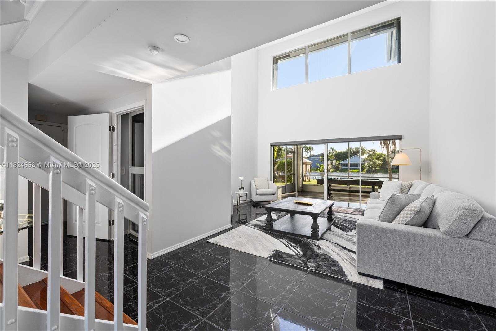 Small Image of 620 NORTH WEST 204TH AVE, Pembroke Pines Number 7