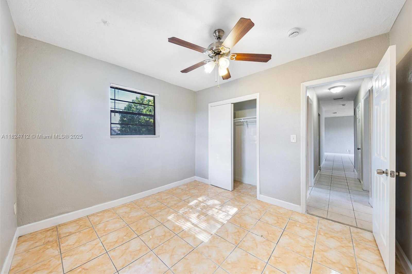 Small Image of 2410 NORTH WEST 170TH TER, Miami Gardens Number 33