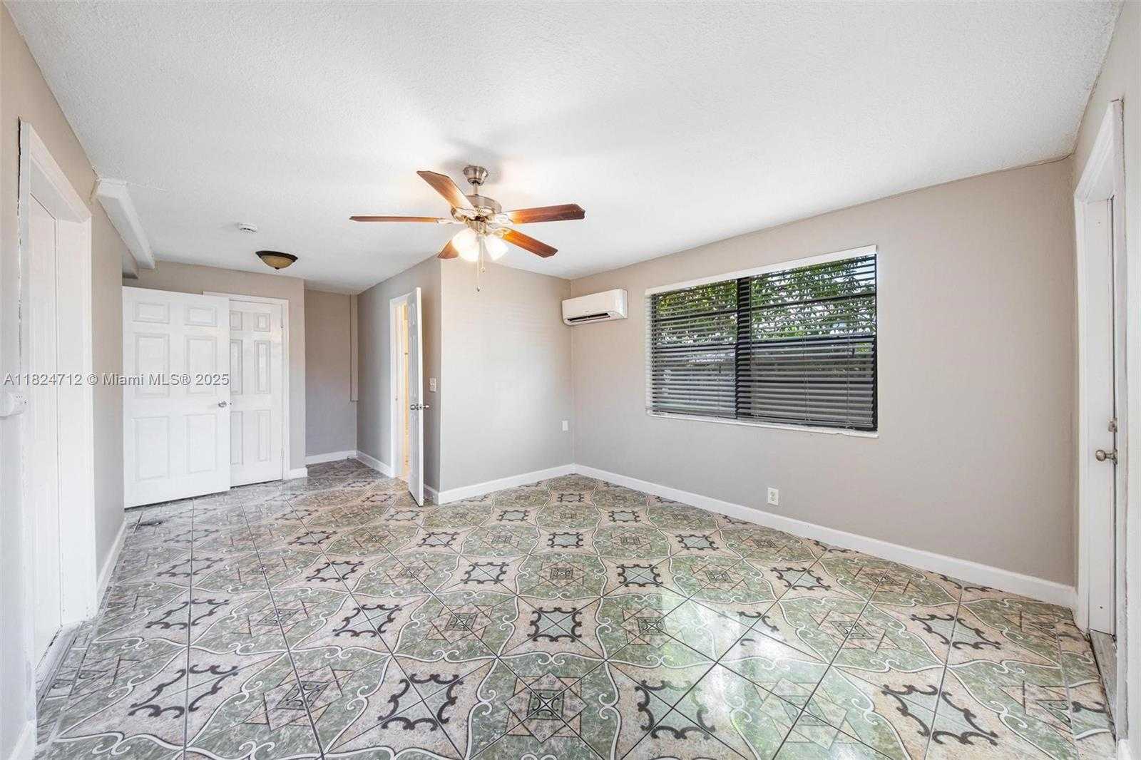 Small Image of 2410 NORTH WEST 170TH TER, Miami Gardens Number 38