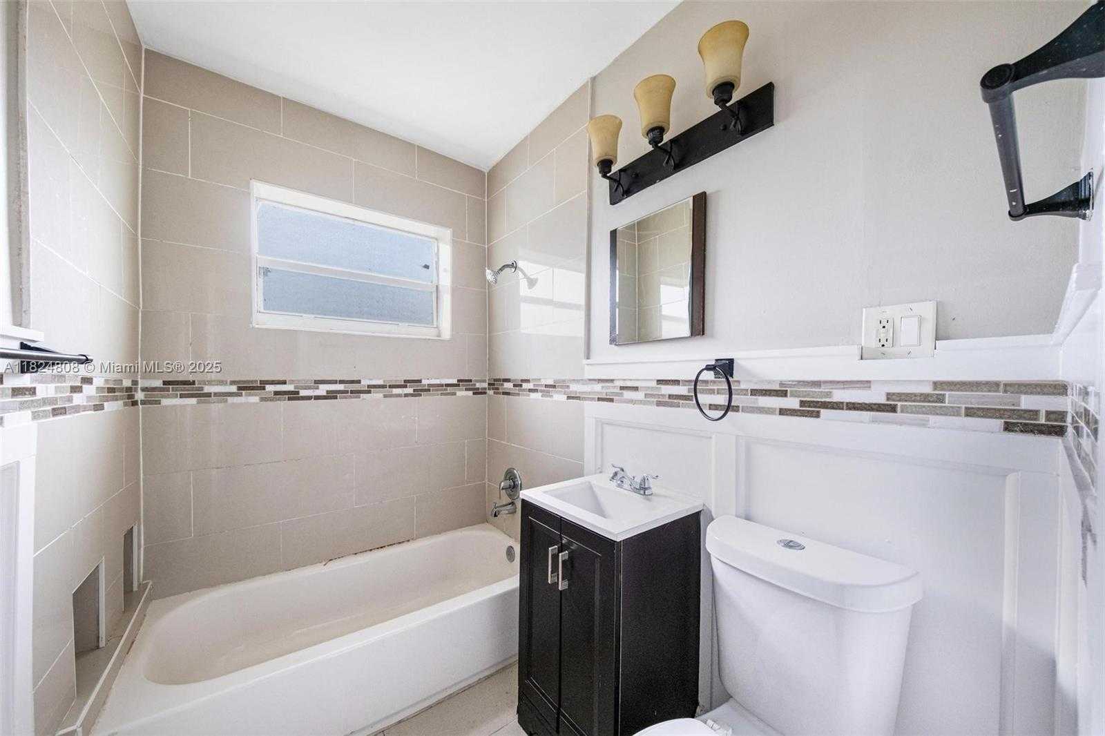 Small Image of 3460 NORTH WEST 1ST ST, Lauderhill Number 16