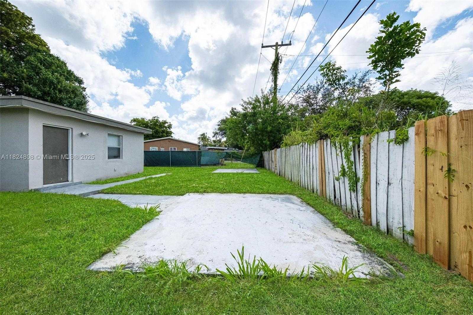 Small Image of 3460 NORTH WEST 1ST ST, Lauderhill Number 30