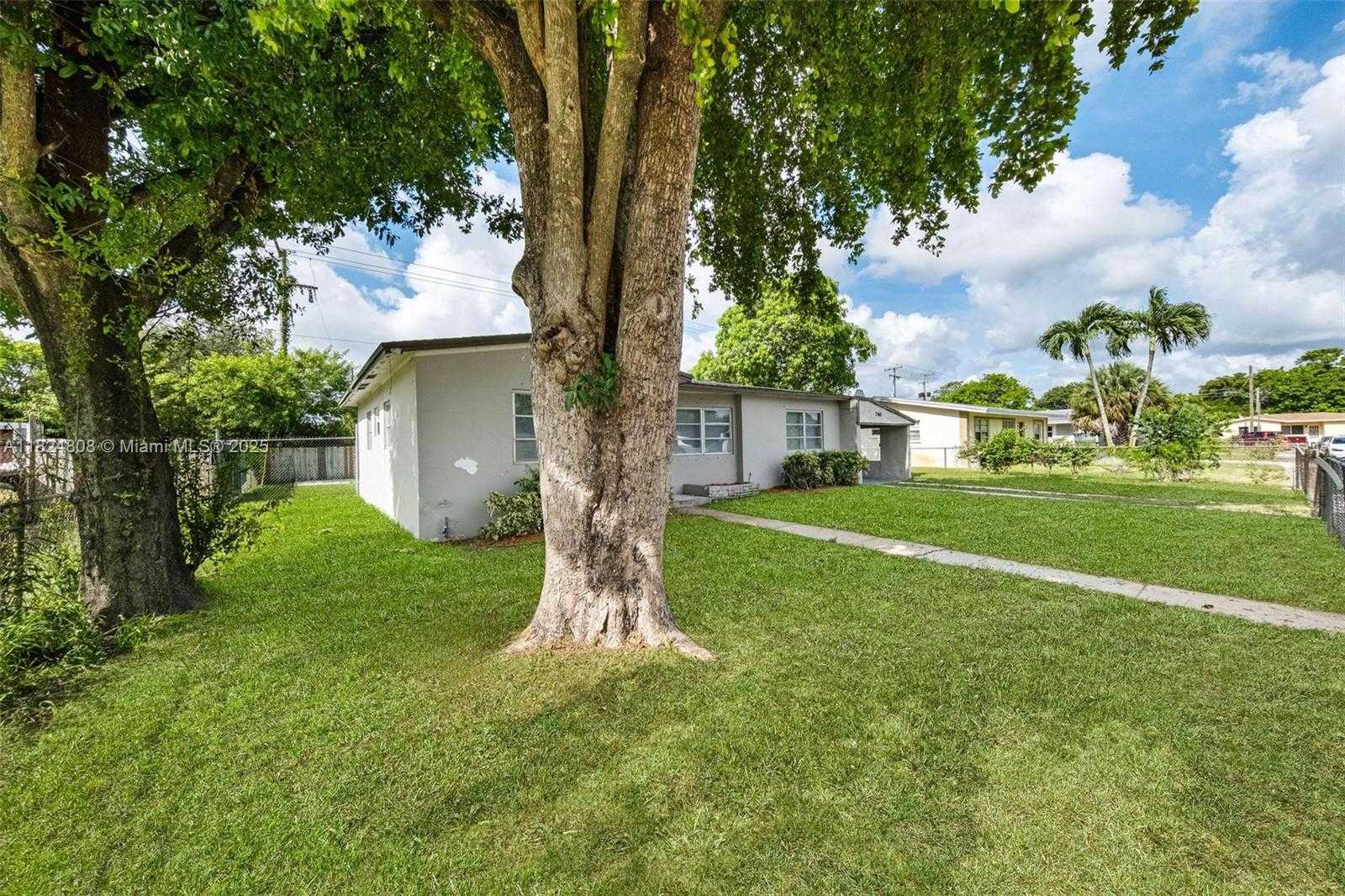 Small Image of 3460 NORTH WEST 1ST ST, Lauderhill Number 31
