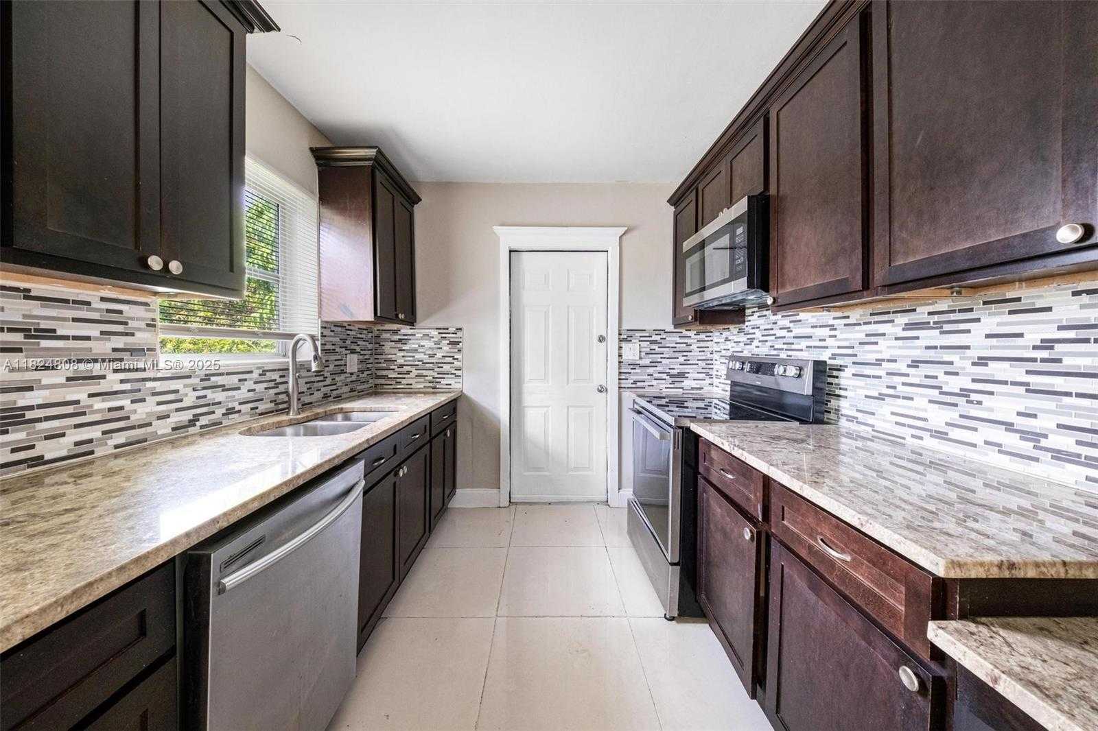 Small Image of 3460 NORTH WEST 1ST ST, Lauderhill Number 8