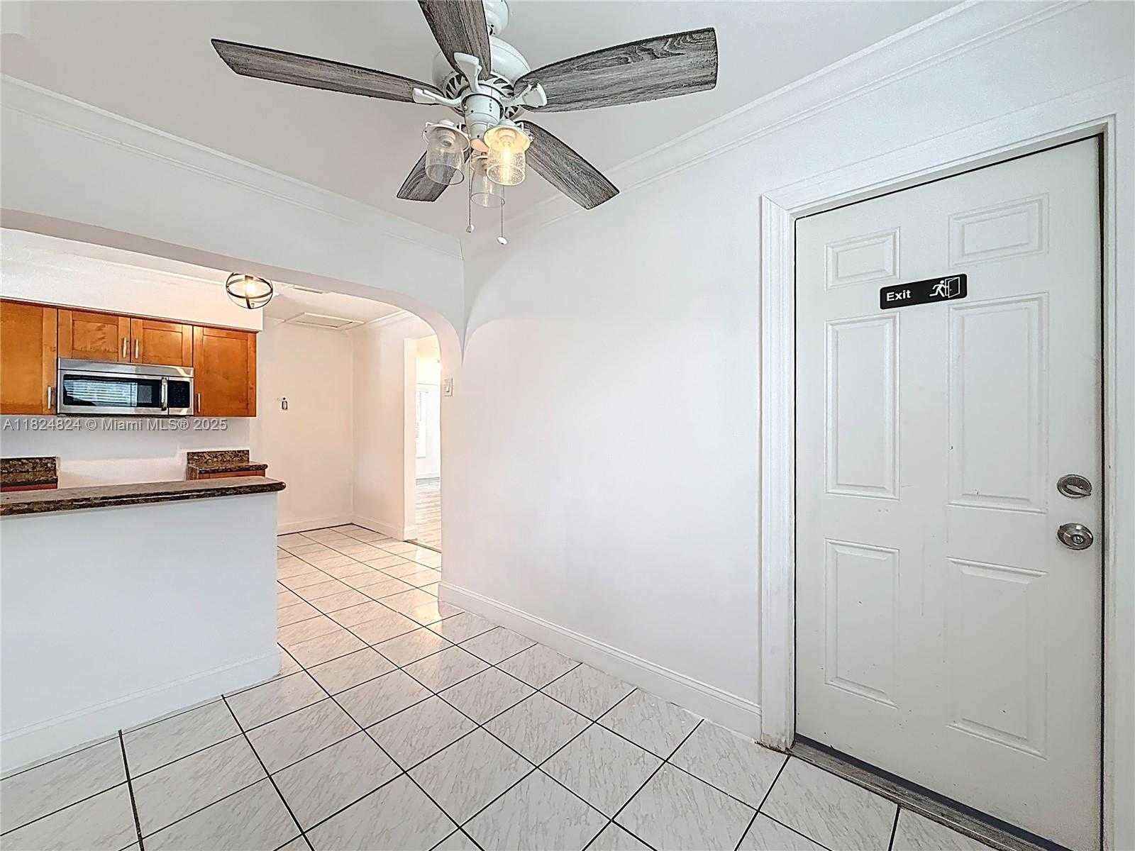 Small Image of 6464 MCCLELLAN ST, Hollywood Number 18