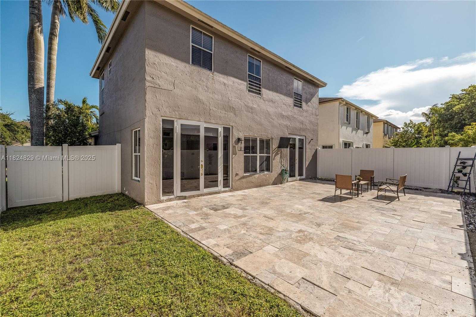 Small Image of 20709 NORTH WEST 1ST ST, Pembroke Pines Number 19