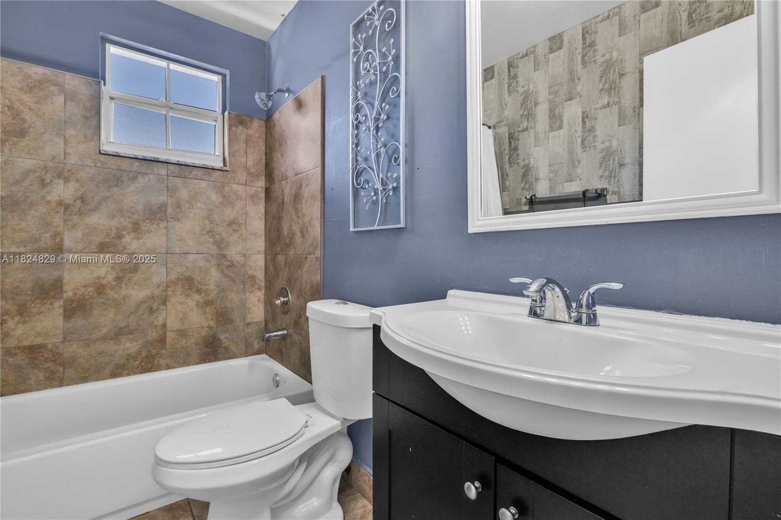 Small Image of 20709 NORTH WEST 1ST ST, Pembroke Pines Number 26