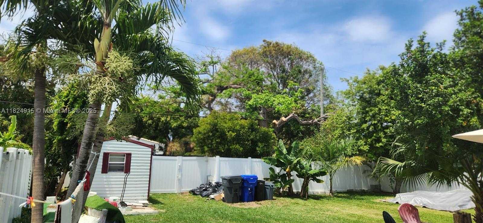 Small Image of 1607 MOFFETT ST, Hollywood Number 20