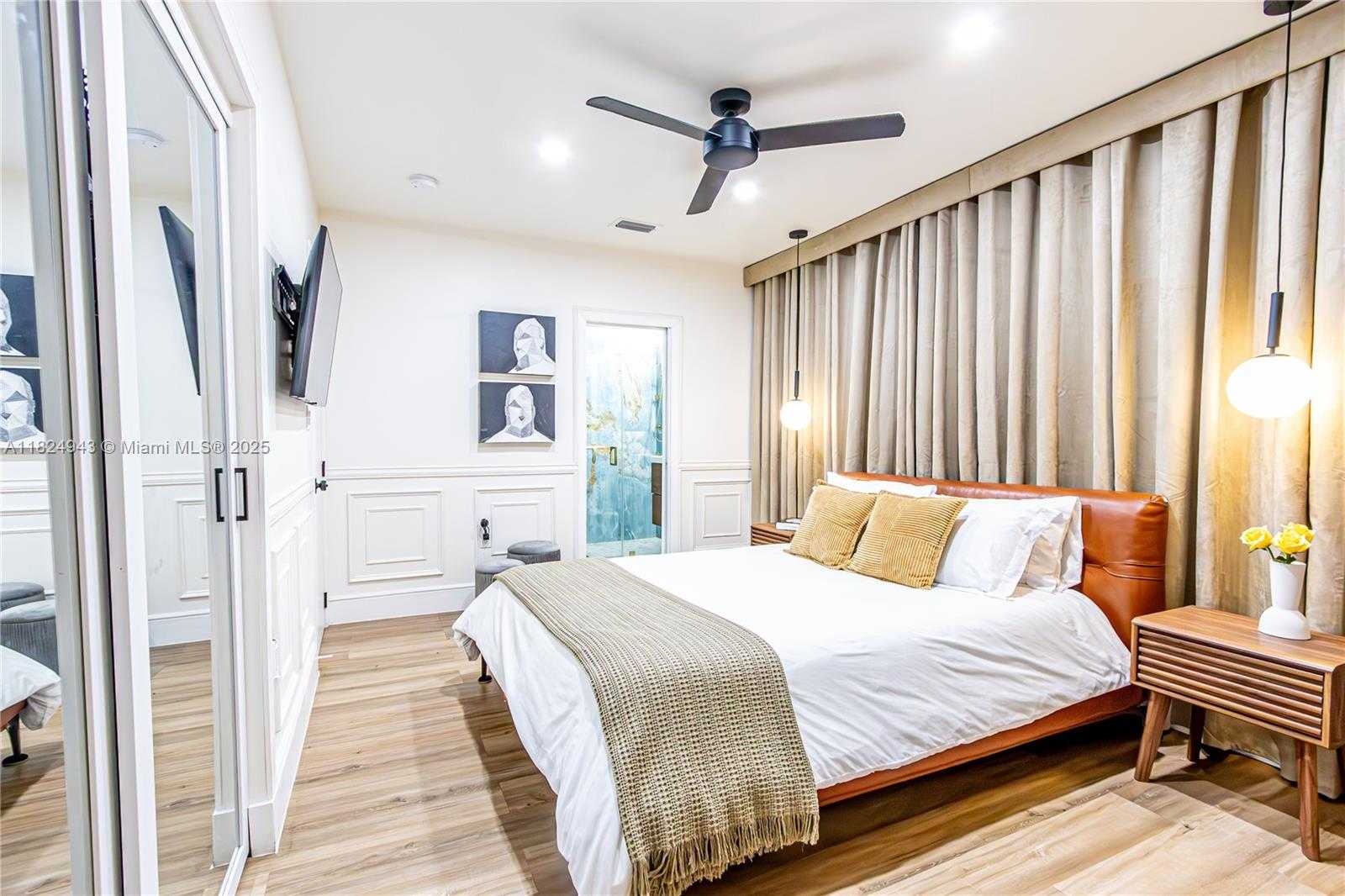 Small Image of 532 NORTH WEST 100TH ST, Miami Number 15