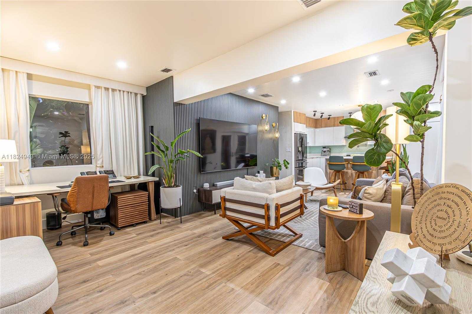 Small Image of 532 NORTH WEST 100TH ST, Miami Number 8