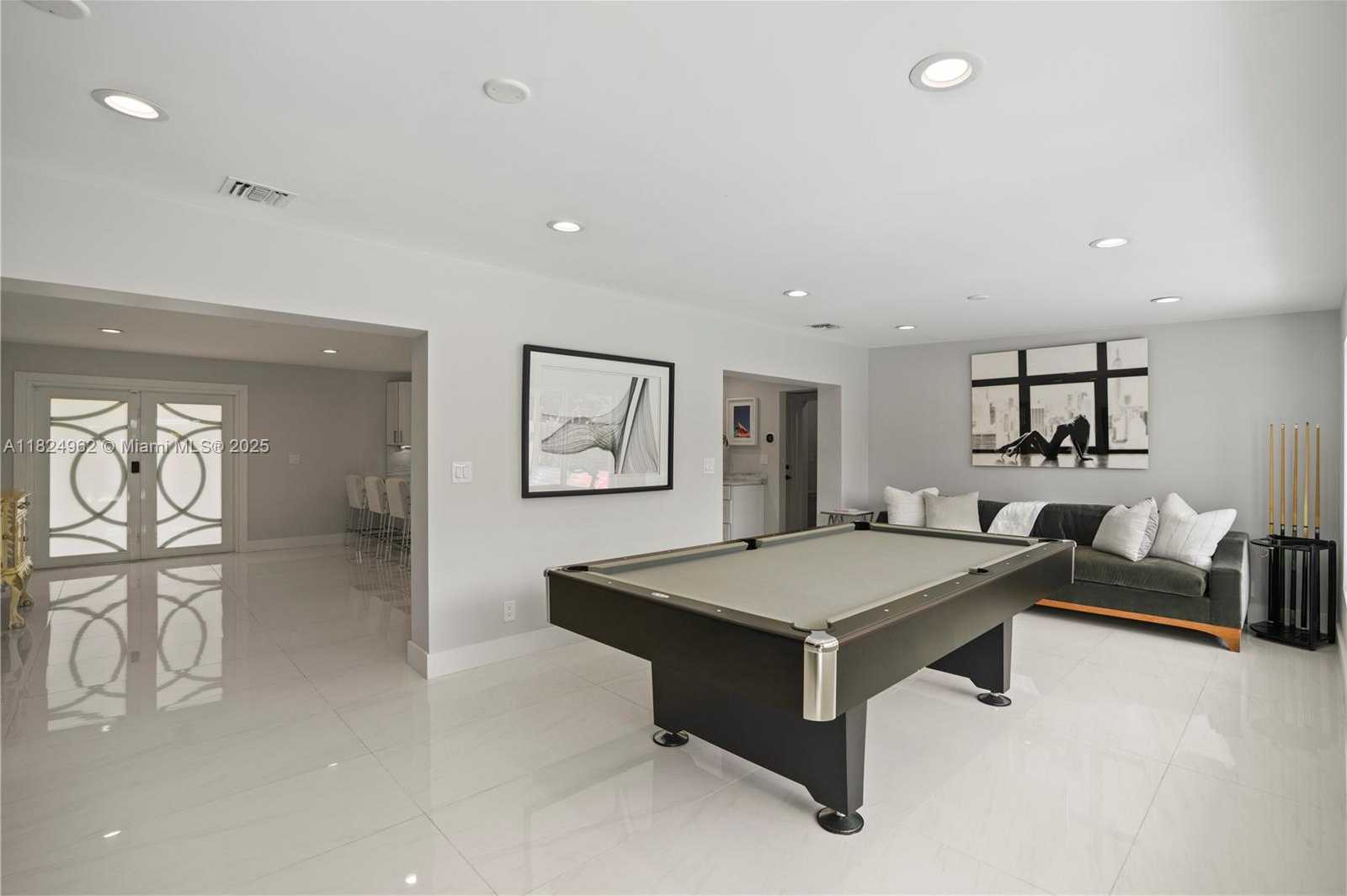 Small Image of 5613 MADISON ST, Hollywood Number 11