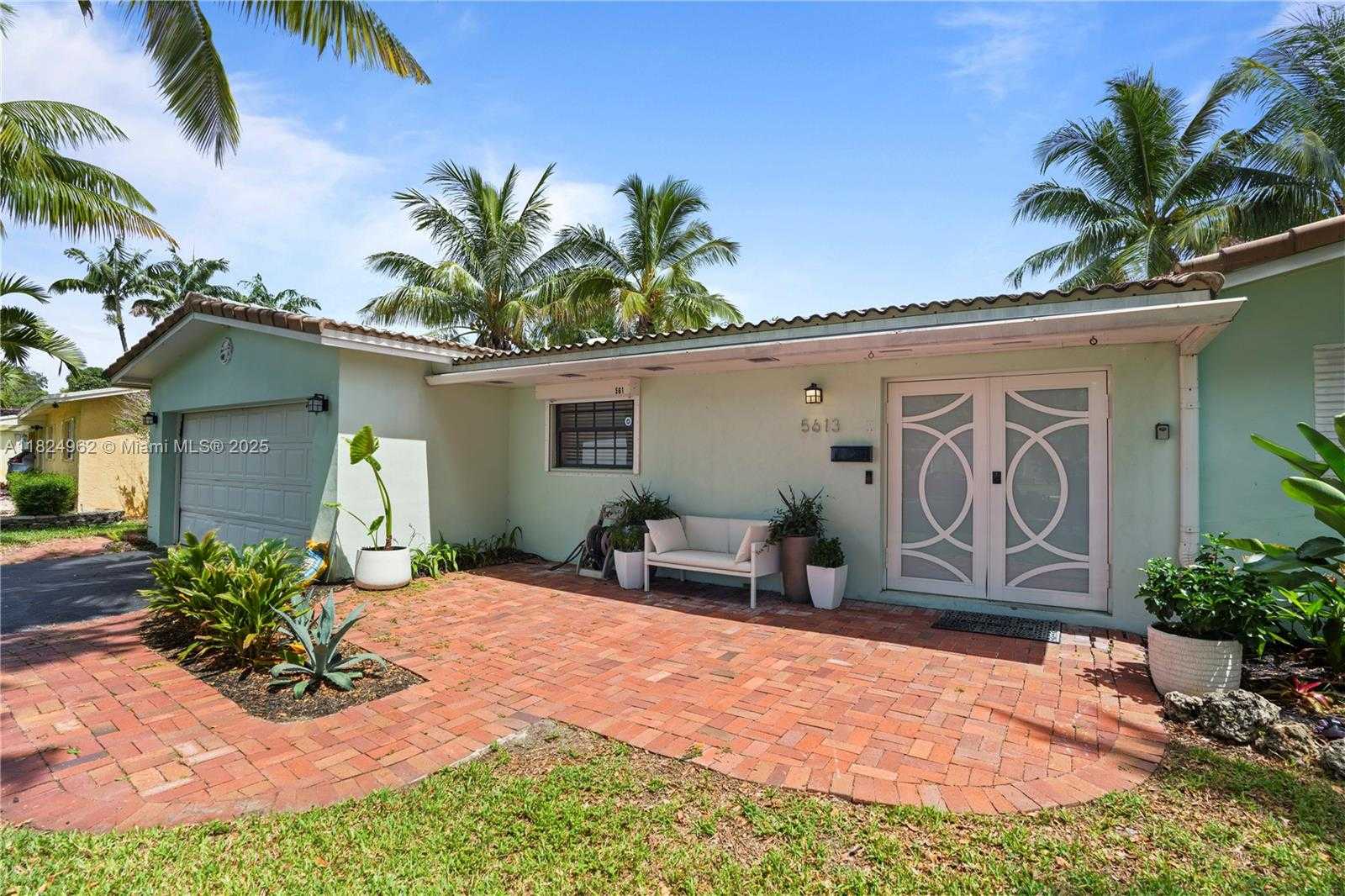 Small Image of 5613 MADISON ST, Hollywood Number 3