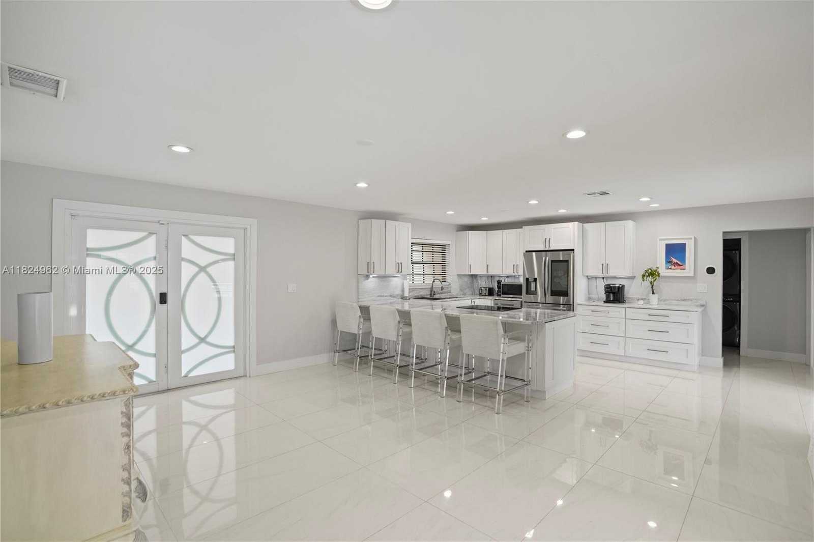 Small Image of 5613 MADISON ST, Hollywood Number 7