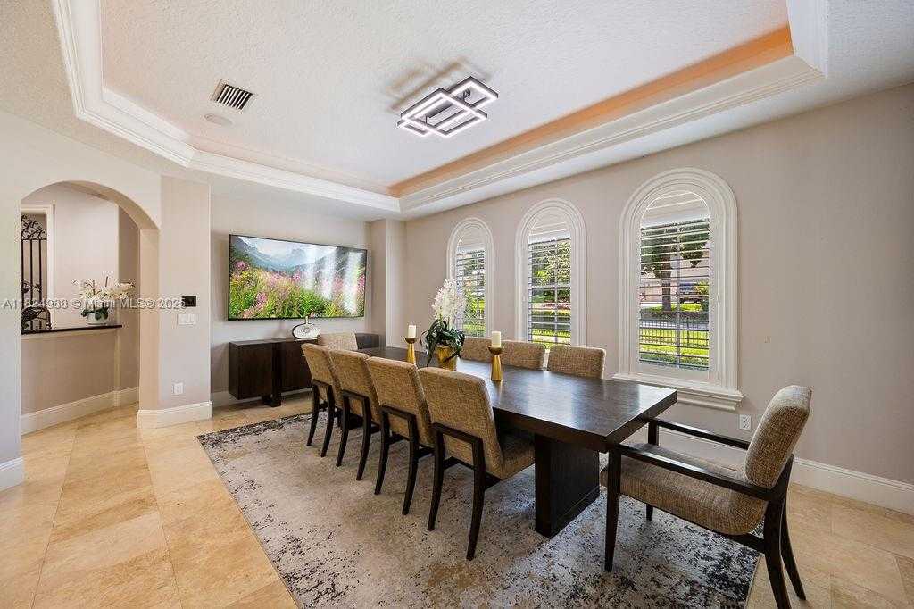Small Image of 2211 AZALEA PL, Winter Park Number 13
