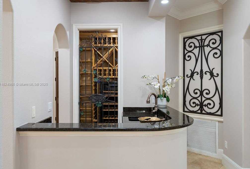 Small Image of 2211 AZALEA PL, Winter Park Number 17