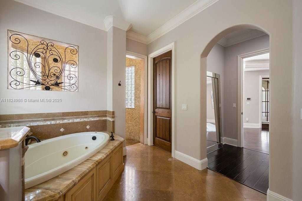 Small Image of 2211 AZALEA PL, Winter Park Number 23