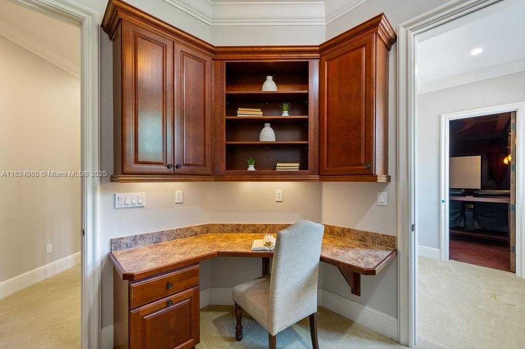 Small Image of 2211 AZALEA PL, Winter Park Number 45