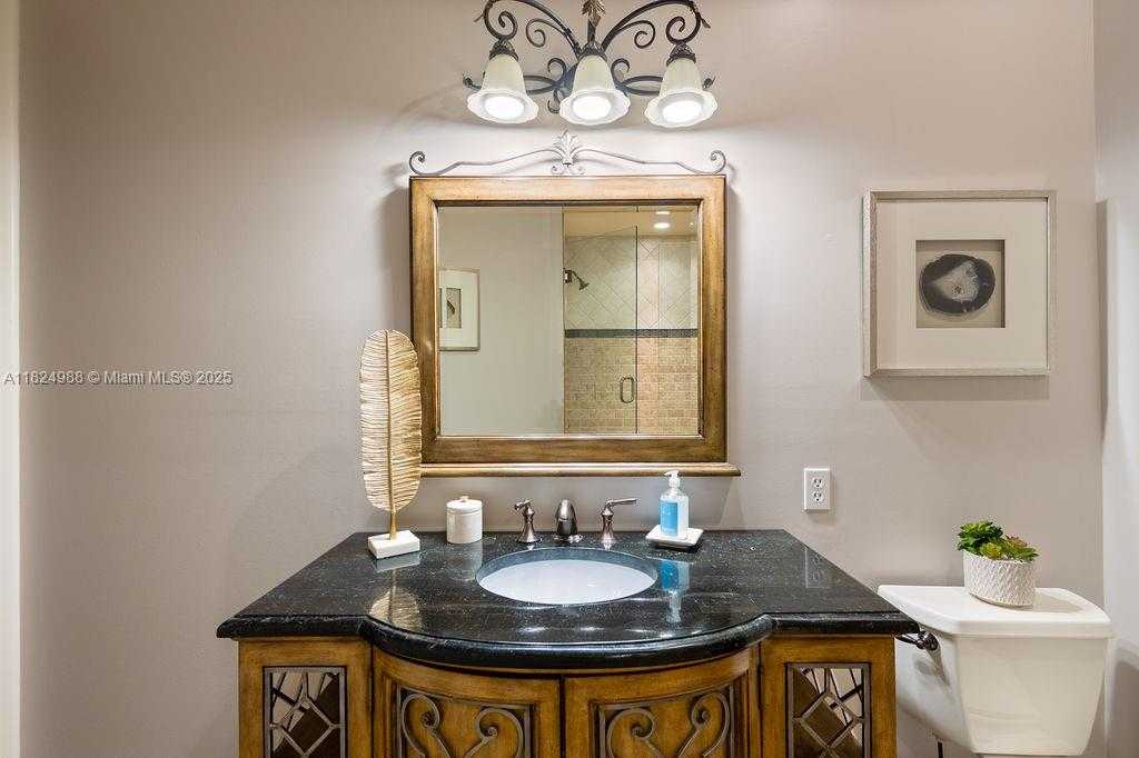 Small Image of 2211 AZALEA PL, Winter Park Number 48