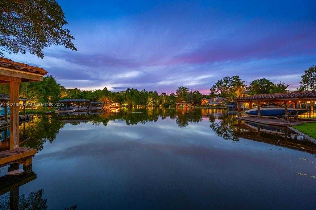 Small Image of 2211 AZALEA PL, Winter Park Number 82