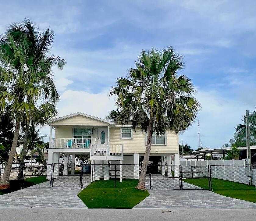 Small Image of 239 LOWER MATECUMBE RD, Key Largo Number 2
