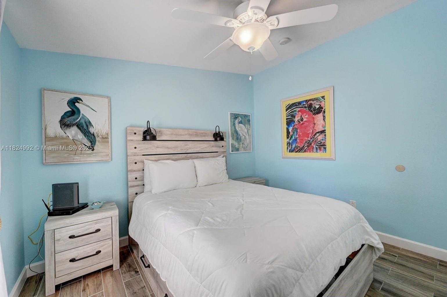 Small Image of 239 LOWER MATECUMBE RD, Key Largo Number 35