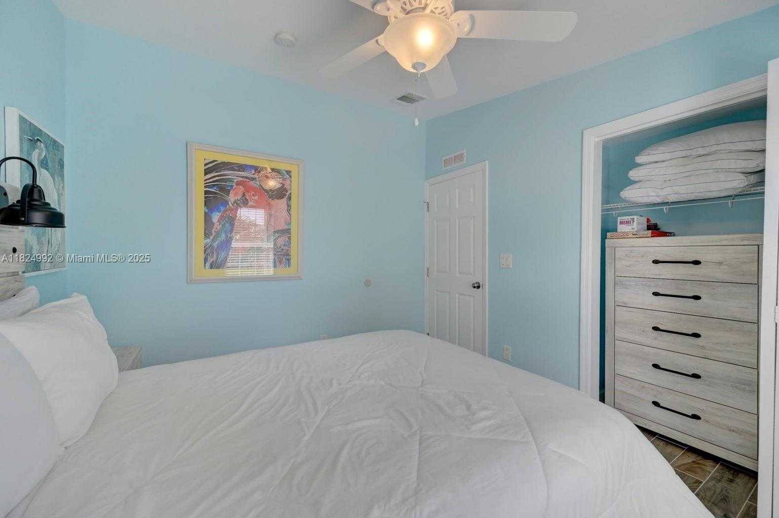 Small Image of 239 LOWER MATECUMBE RD, Key Largo Number 36