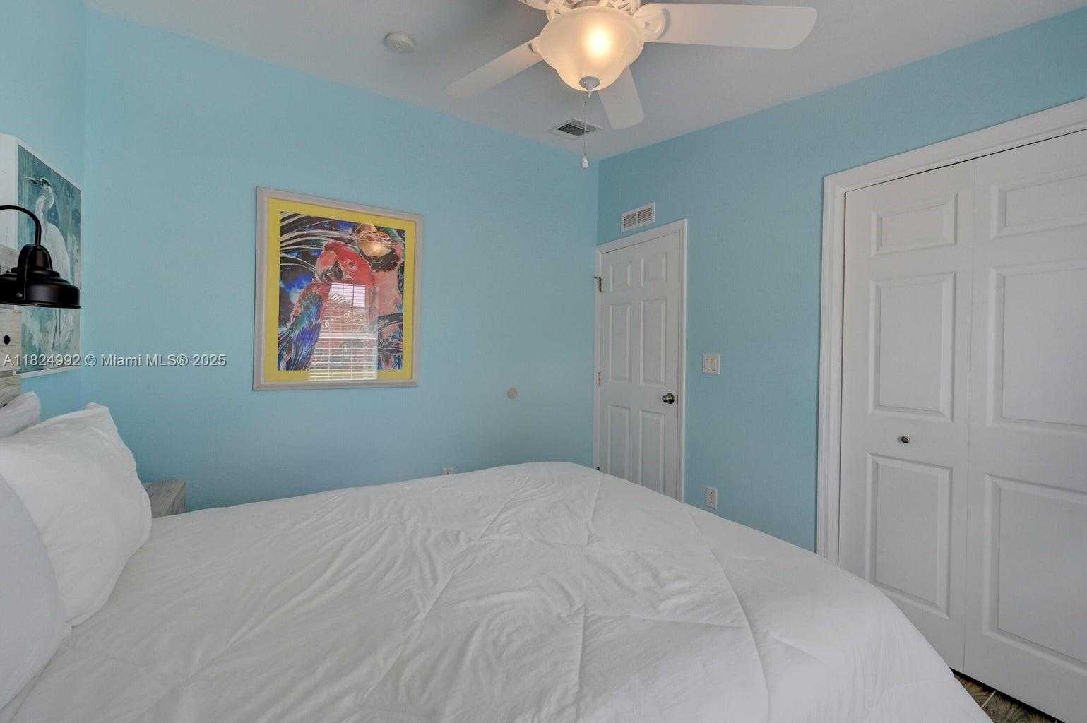 Small Image of 239 LOWER MATECUMBE RD, Key Largo Number 37