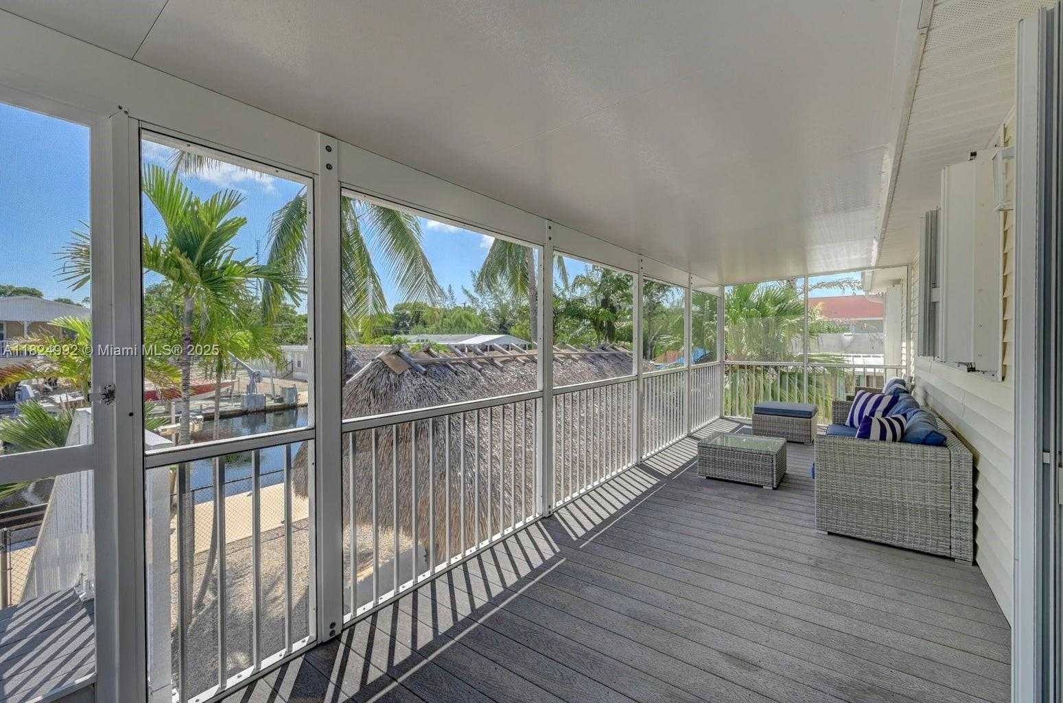 Small Image of 239 LOWER MATECUMBE RD, Key Largo Number 53