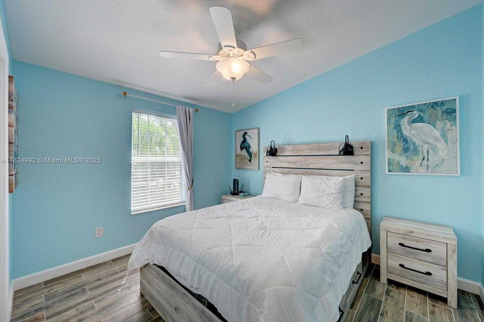 Small Image of 239 LOWER MATECUMBE RD, Key Largo Number 9