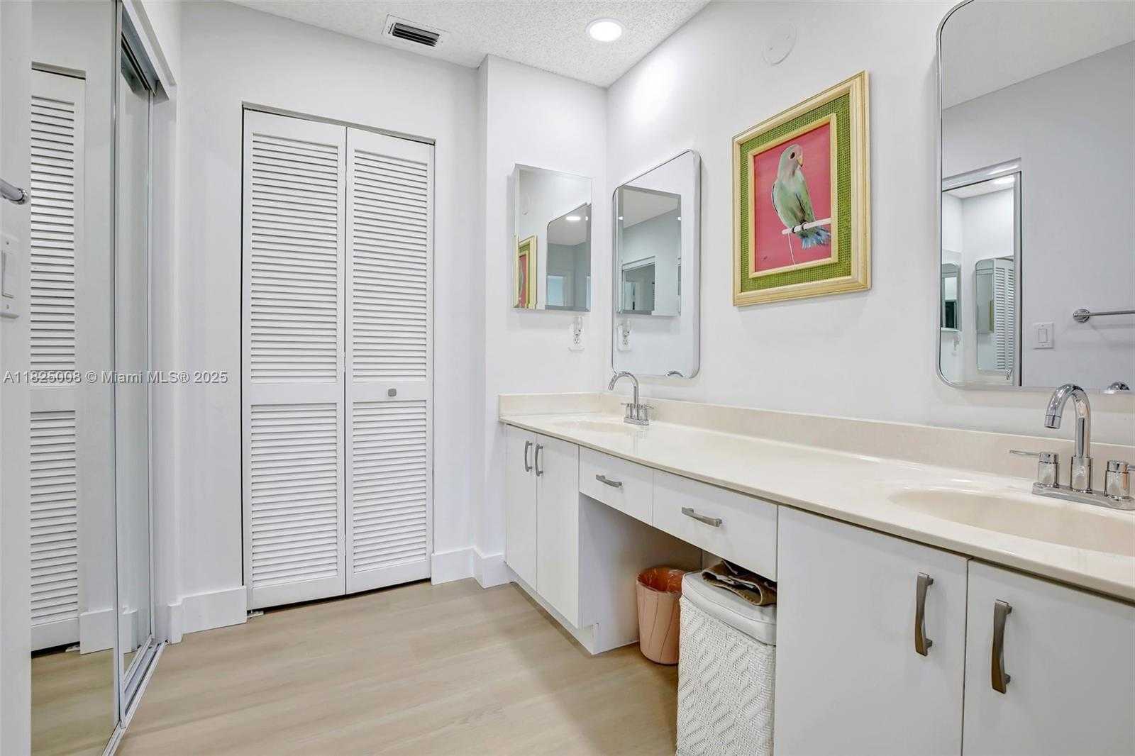 Small Image of 676 NORTH WEST 133RD DR, Plantation Number 36