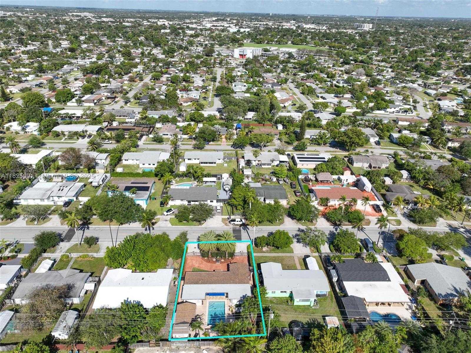 Small Image of 9400 CARIBBEAN BLVD, Cutler Bay Number 15