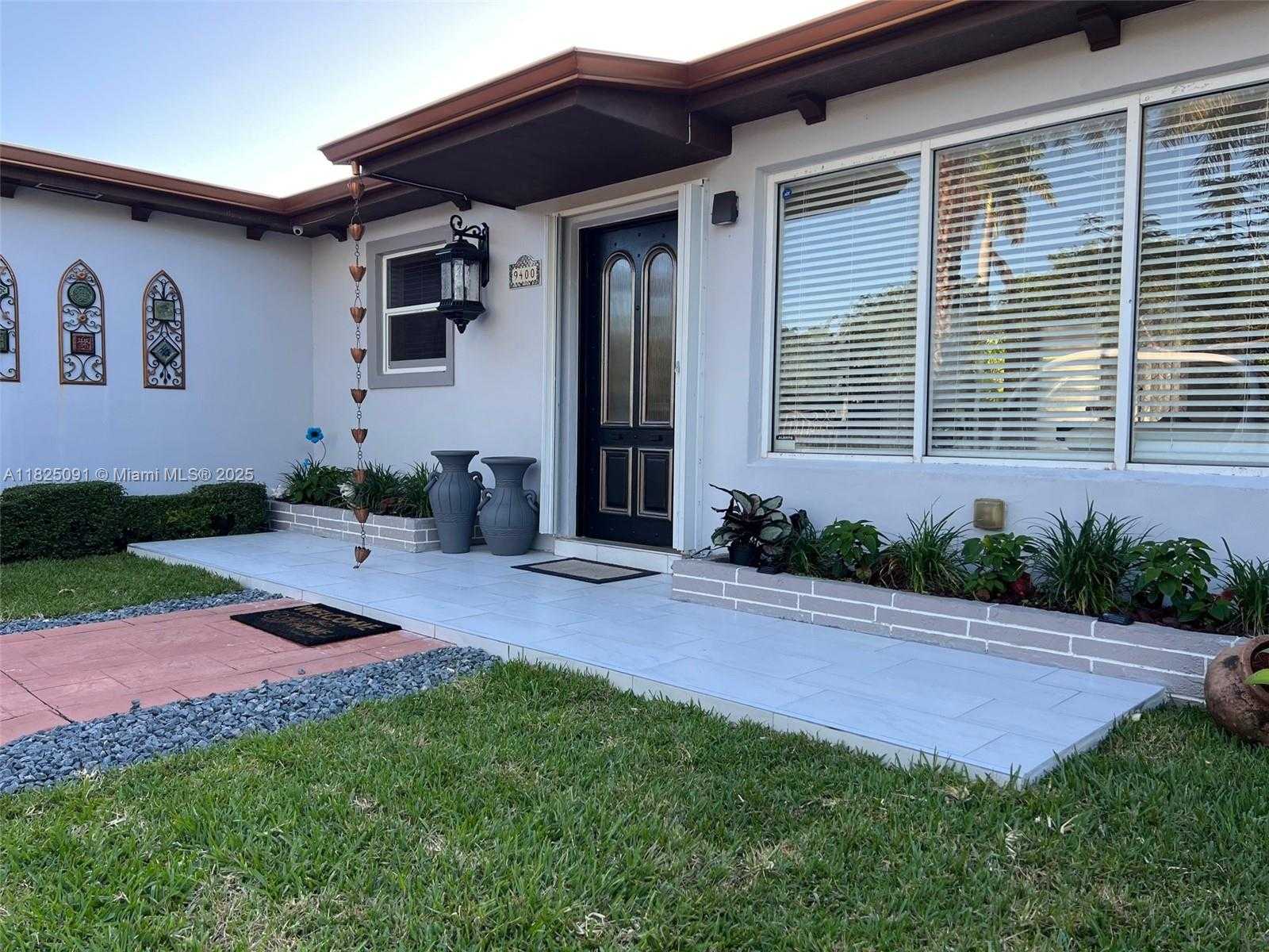 Small Image of 9400 CARIBBEAN BLVD, Cutler Bay Number 18