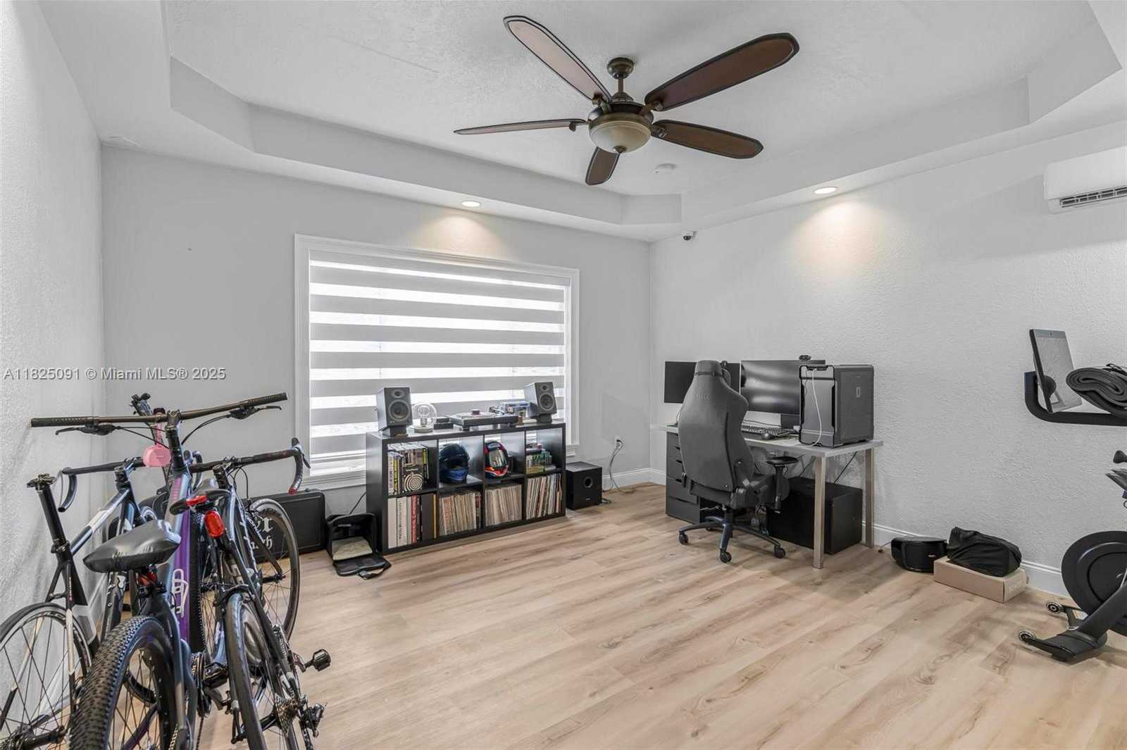 Small Image of 9400 CARIBBEAN BLVD, Cutler Bay Number 36