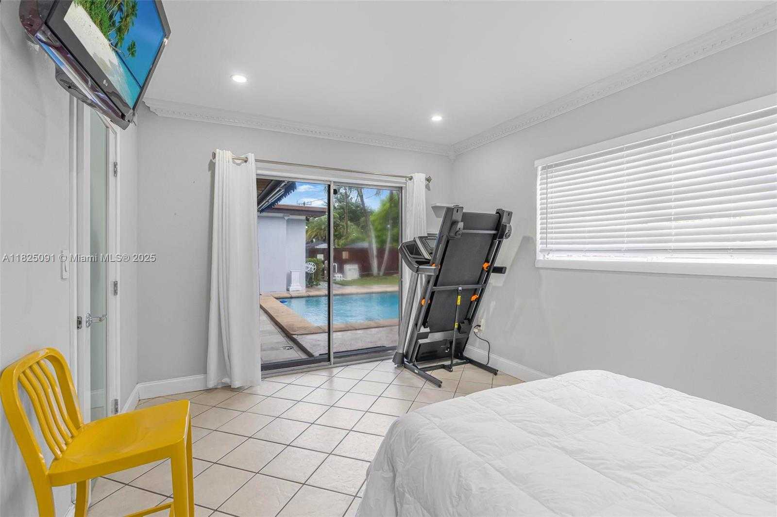 Small Image of 9400 CARIBBEAN BLVD, Cutler Bay Number 40