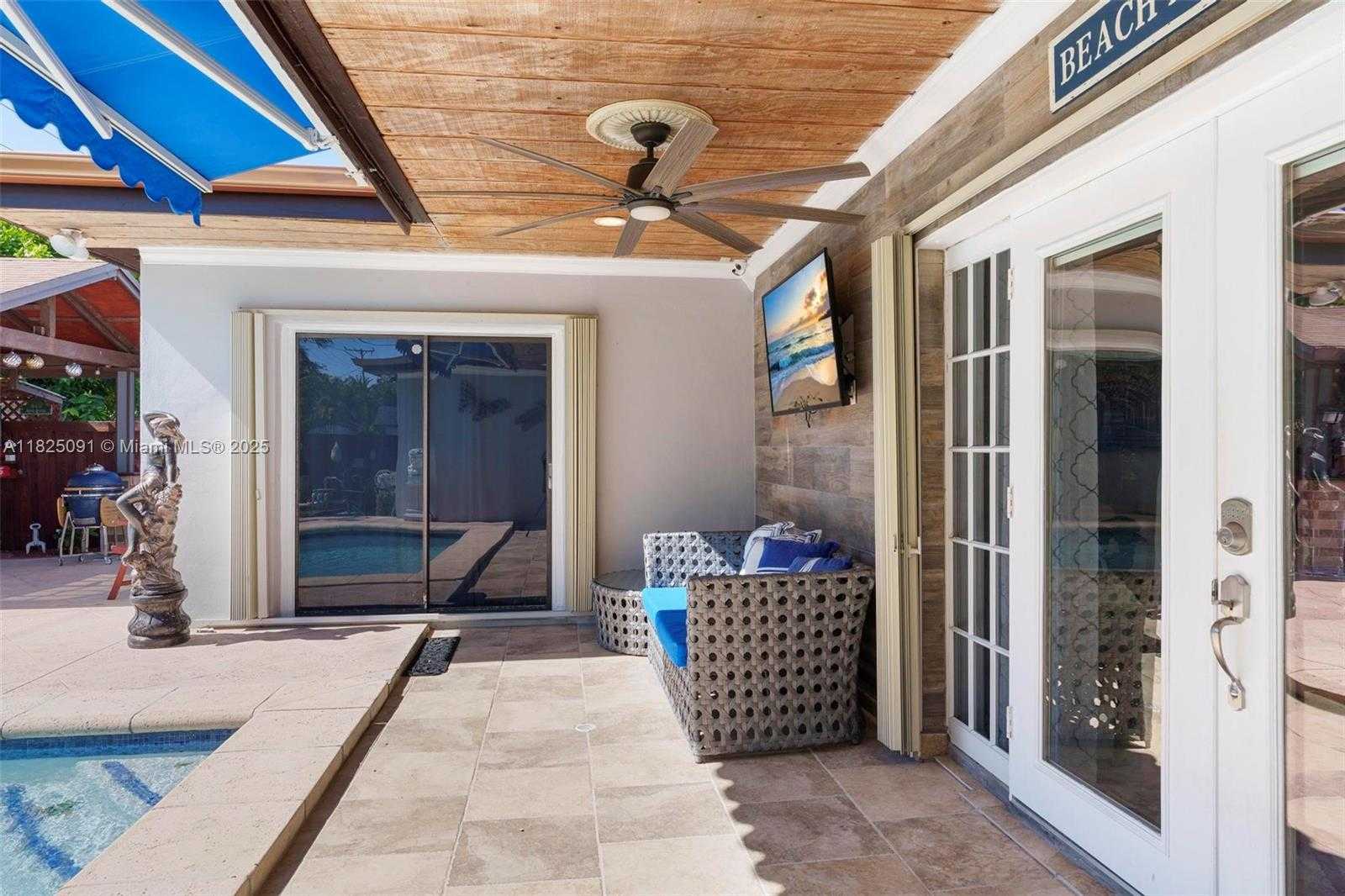 Small Image of 9400 CARIBBEAN BLVD, Cutler Bay Number 7