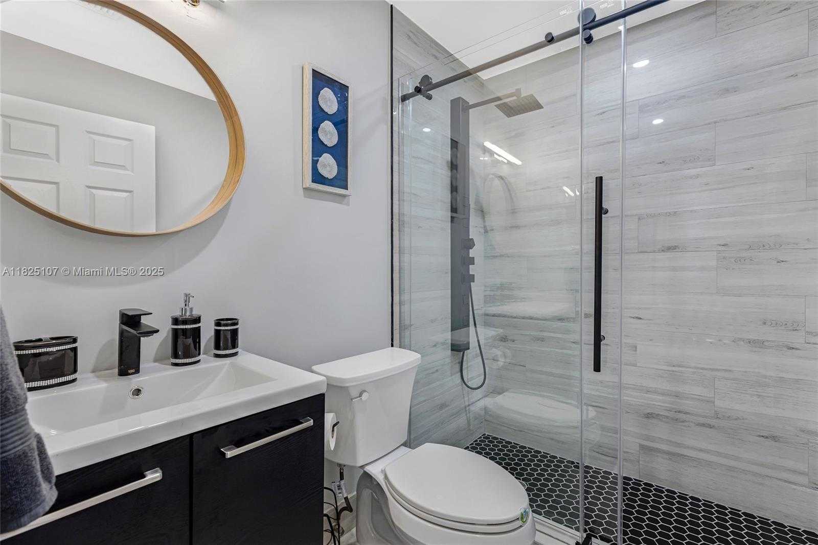 Small Image of 6600 NORTH EAST 20TH WAY, Fort Lauderdale Number 27