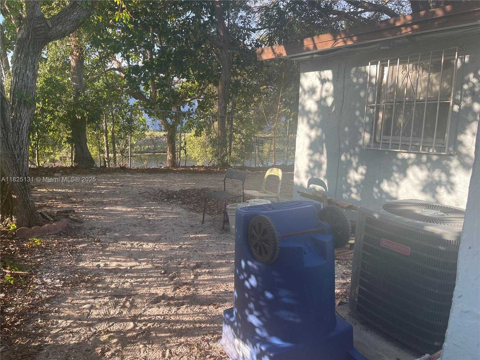 Small Image of 1905 NORTH WEST 155TH ST, Miami Gardens Number 12