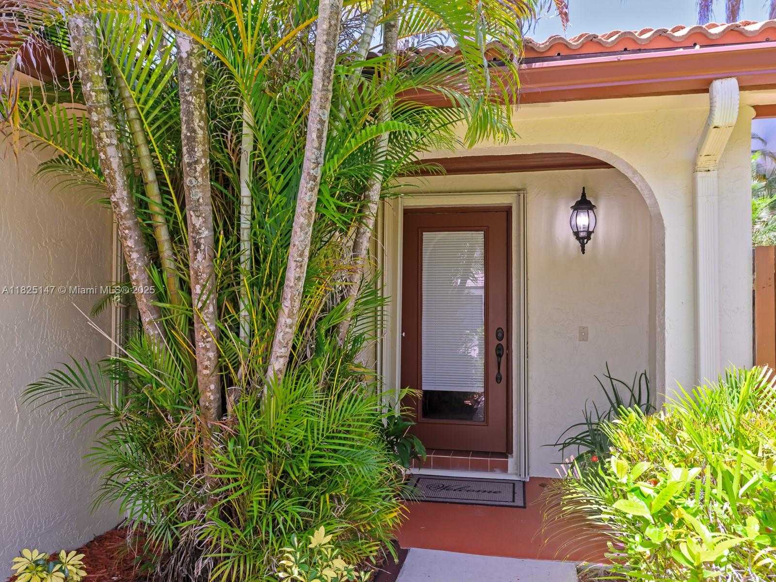 Small Image of 2202 CHARLESTON, Weston Number 10